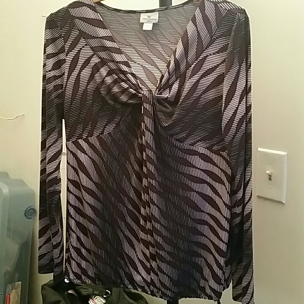 Long sleeve top